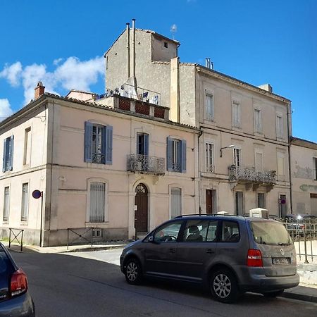 Appart Charme Arenes Nîmes Exteriör bild