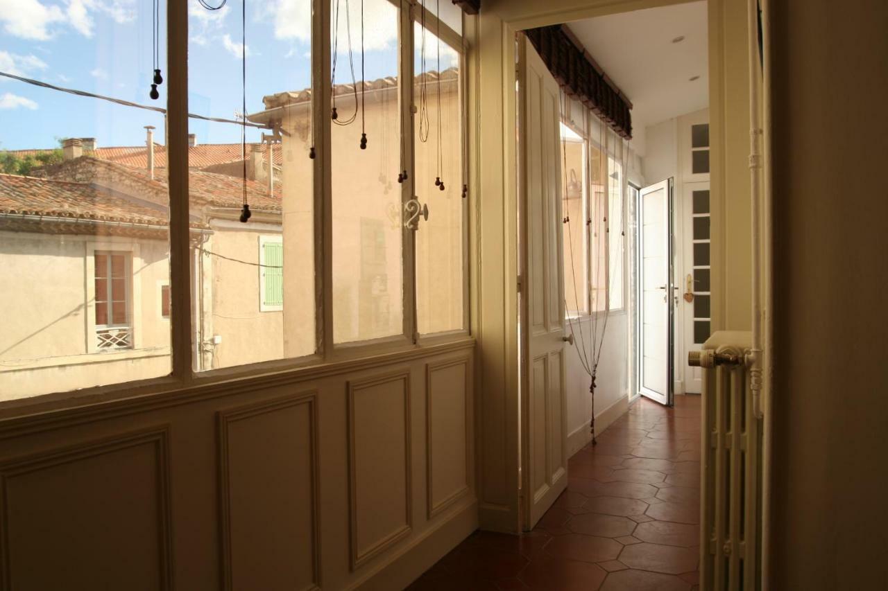 Appart Charme Arenes Nîmes Exteriör bild